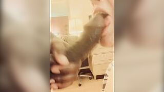 Вечеринка с мистическим имбирем, эта шлюха умеет веселиться - порно видео