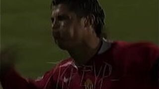 Криштиану Роналду надрал задницу Месси в середине игры - порно видео