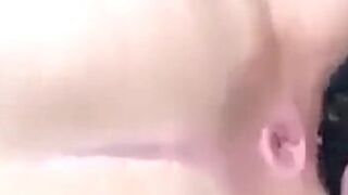 Поговори с моей женой в парке, сфотографируй ее и отправь мне видео. - порно видео