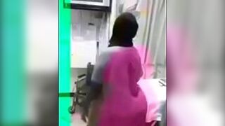 СОМАЛИСКАЯ СЕКСУАЛЬНАЯ ЖЕНЩИНА - порно видео